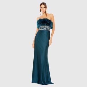 MAC DUGGAL 11686 NWT Strapless Feather Rhinestone Detailed Gown